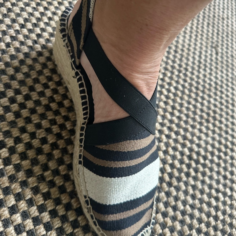 TONI PONS- closed toe espadrille/overlapping stretchy straps, slingback strap - Picture 4 of 11